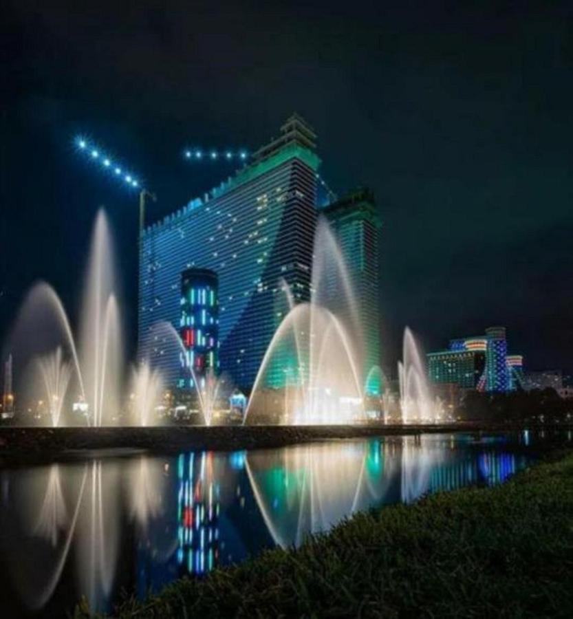 Batymi Lux Apartment Batumi Ngoại thất bức ảnh